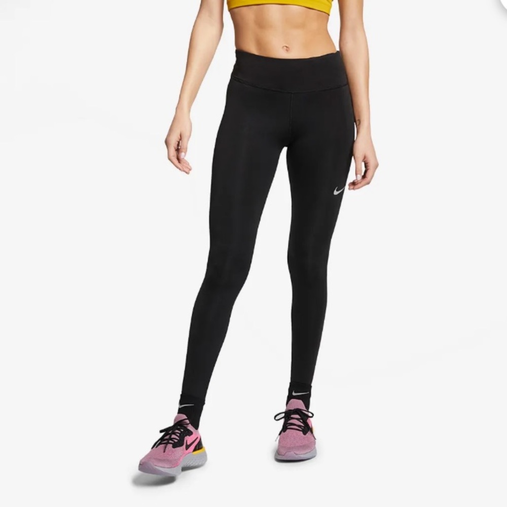 Nike Black High-Rise Training Leggings with Subtle Swoosh